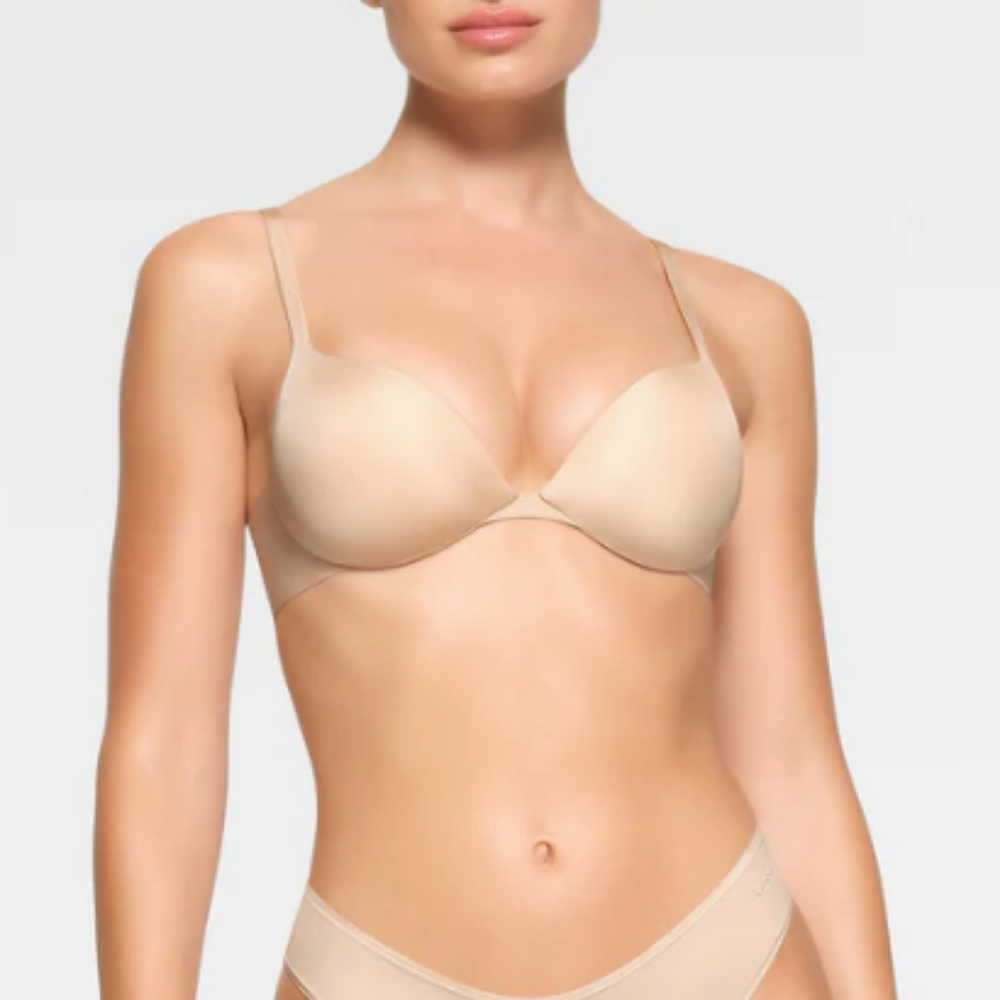 NWT SKIMS Ultimate Teardrop Collection Push Up Bra in Sand